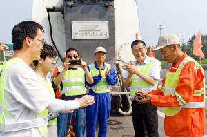 真正的創(chuàng)新，來自理論結(jié)合實踐—碩士研究生拜師“高遠工匠”